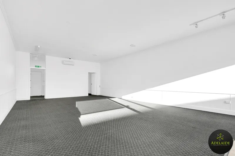 44 Gray St, Mount Gambier, photo 2 of 4
