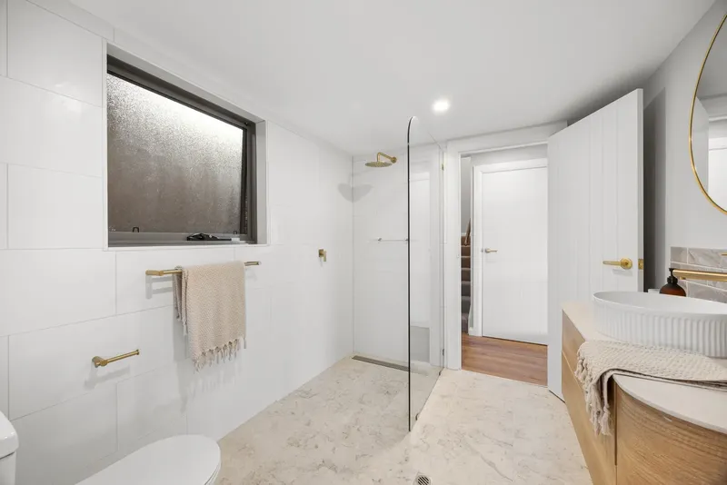 6C East Way, Darlington, photo 34 of 35