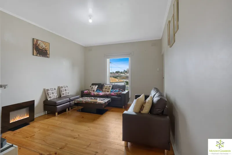 60 Burcham St, Mount Gambier, photo 4 of 14