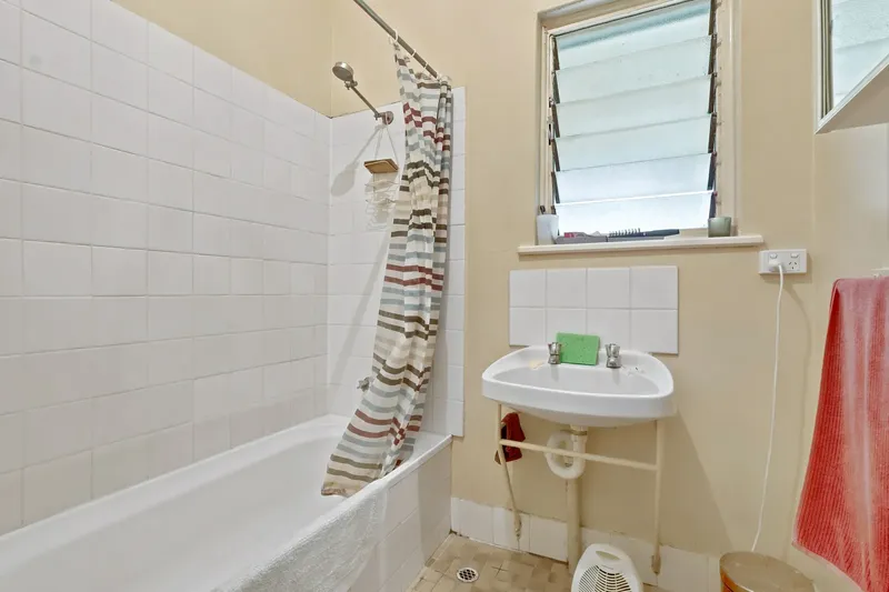 30-32 Miller St, Mount Gambier, photo 6 of 25